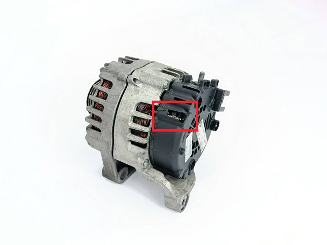 BMW 7802261AI04 Alternador  disponible Lugo