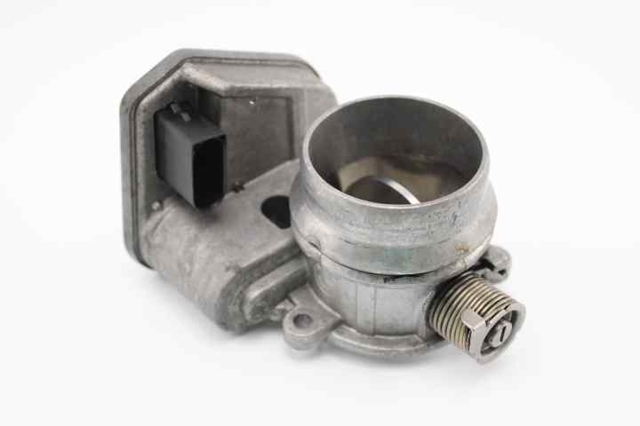 7804373 BMW Cuerpo de aceleración completo  disponible Alicante