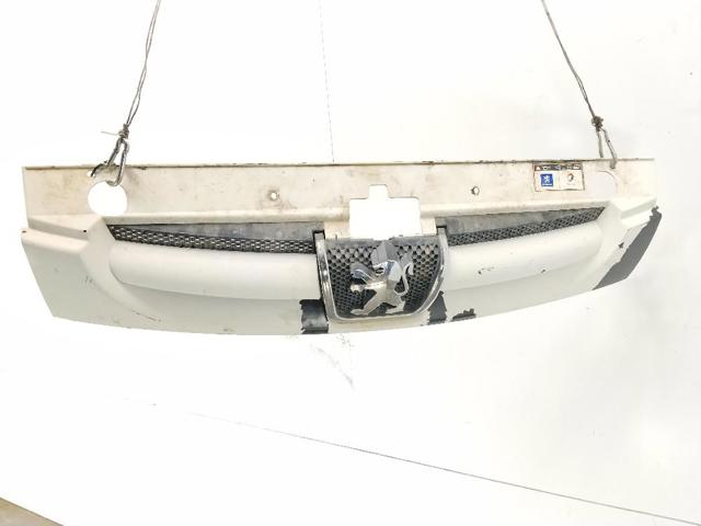 7804N1 PEUGEOT Parrilla  en stock Huelva