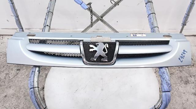 7804N1 PEUGEOT Parrilla  en stock Gandía