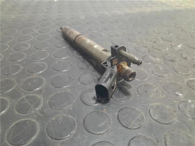 7805428 BMW Inyector de combustible  comprar en Jaén