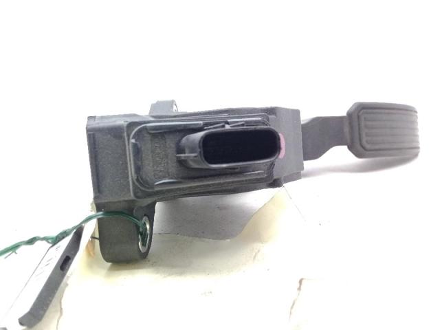 7811002021 Pedal del acelerador  en stock Sabadell