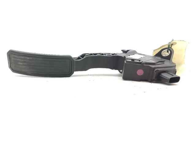7811002021 TOYOTA Pedal del acelerador comprar Alcalá