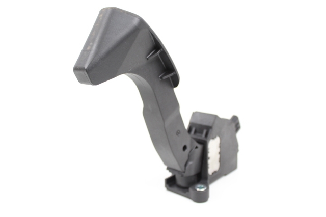 7811002120 TOYOTA Pedal del acelerador  comprar en Lleida