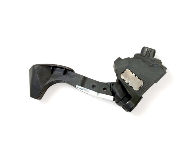 Pedal de aceleracion Toyota Corolla  (2013-2021)