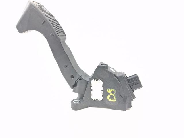 7811002120 TOYOTA Pedal del acelerador  comprar en Oviedo