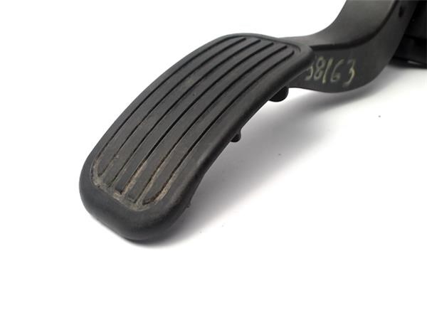 7811002210 Pedal del acelerador  disponible Burgos