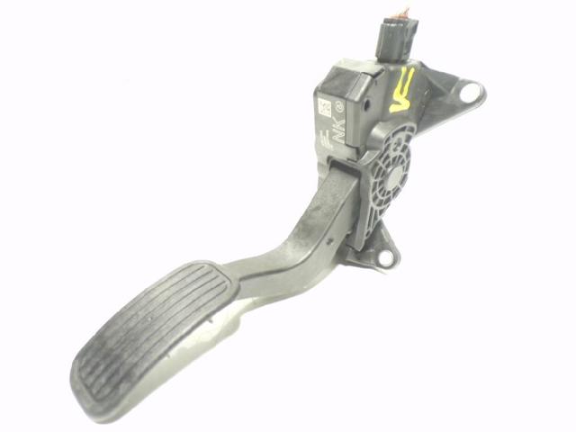 7811002210 TOYOTA Pedal del acelerador comprar Madrid