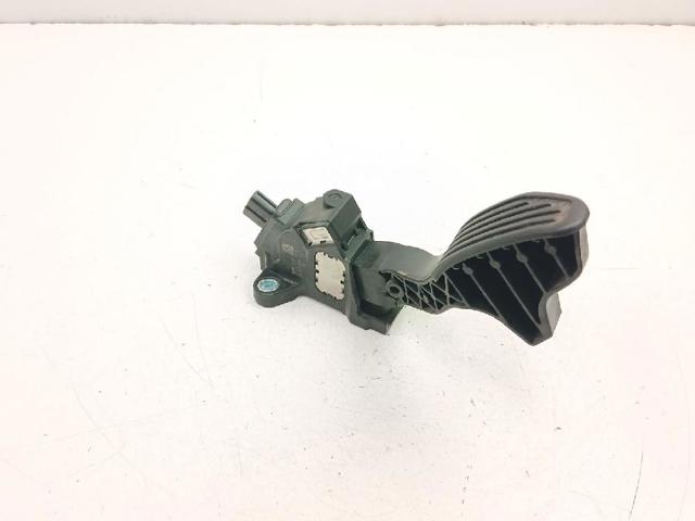 Potenciómetro pedal Yaris  hatchback (2011-2020) original desde 50,82 €