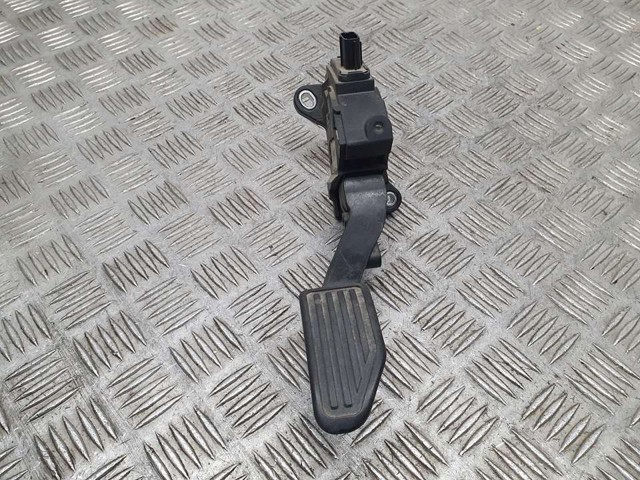 Potenciómetro pedal Toyota Yaris  (P13)