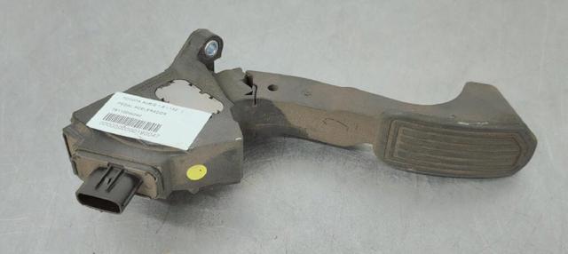 TOYOTA 781100W040 Pedal del acelerador  disponible Valladolid