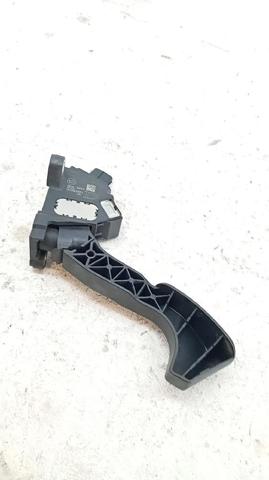781100W040 TOYOTA Pedal del acelerador comprar Alcalá
