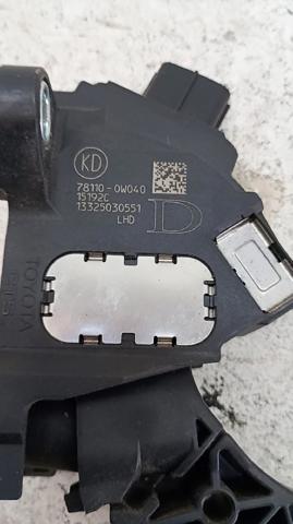 781100W040 TOYOTA Pedal del acelerador  comprar en Oviedo