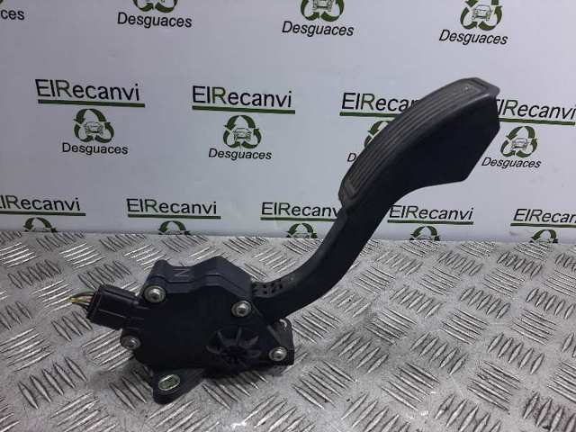 7811012010 TOYOTA Pedal del acelerador  disponible Vigo