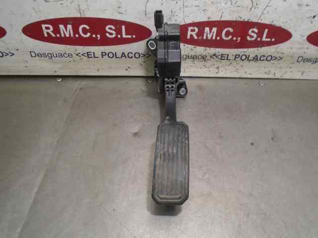 7811042010 TOYOTA Pedal del acelerador  en stock Gandía
