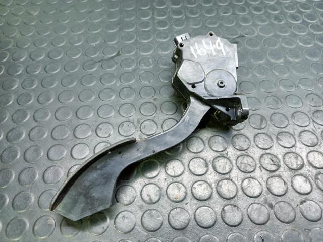 7811042010 Toyota