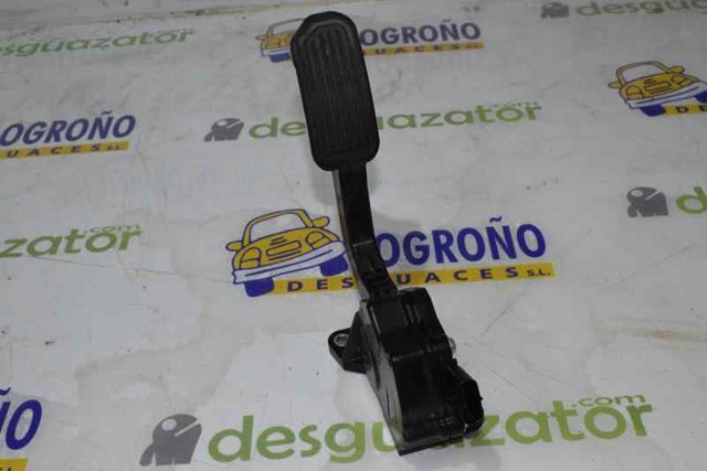 Pedal de acelerador 7811042040 Toyota