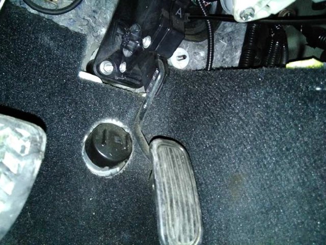 Pedal de acelerador 7811053010 Toyota