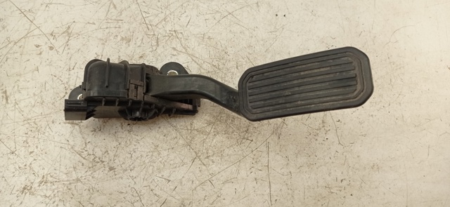 Potenciómetro pedal acelerador Toyota Prius desde 63,89 €