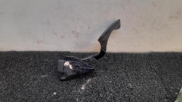 7812047050 TOYOTA Pedal del acelerador  disponible Alicante