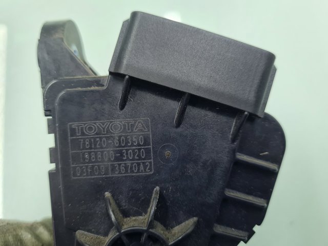 7812060350 TOYOTA Pedal del acelerador  disponible Ourense