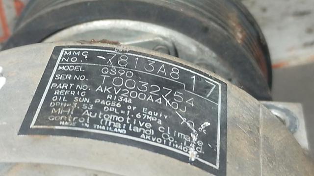 7813A817 MITSUBISHI Compresor de aire acondicionado  disponible Ourense