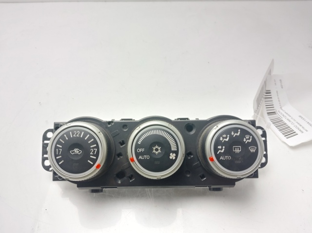 7820A115XB MITSUBISHI Unidad de control aire acondicionado  en stock Córdoba