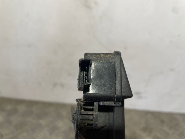 7840617 BMW Cerradura de tapa de maletero  comprar en Lleida