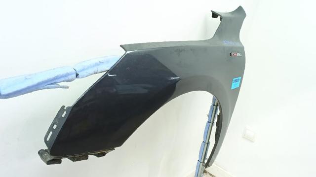 7840CA Aleta delantera izquierda  comprar en Reus
