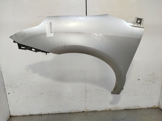 PEUGEOT 7840Q3 Aleta delantera izquierda  en stock Terrassa