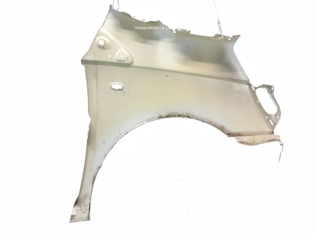 PEUGEOT 7840R6 Aleta delantera izquierda  en stock Salamanca