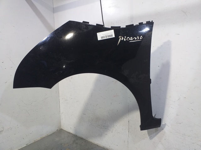 7840V1 Aleta delantera izquierda  comprar en Pontevedra