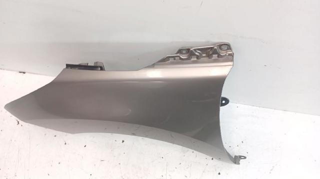 PEUGEOT 7840W9 Aleta delantera izquierda  comprar en Ponferrada
