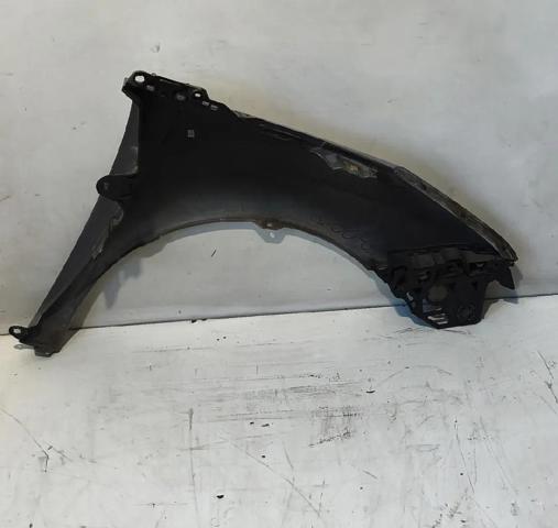 7840W9 PEUGEOT Aleta delantera izquierda  comprar en Oviedo