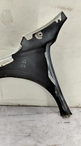 PEUGEOT 7841CA Aleta delantera derecha  comprar en Ponferrada