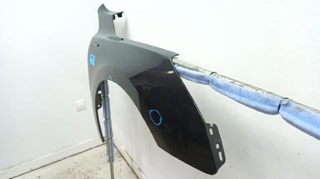 7841CA Aleta delantera derecha  comprar en Reus