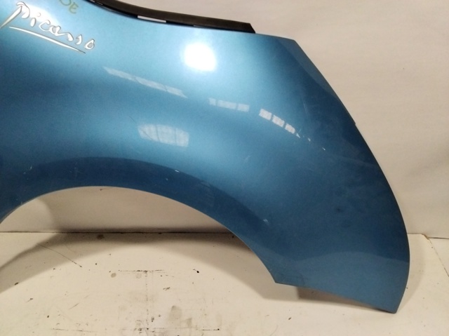 Aleta delantera derecha 7841X2 PEUGEOT