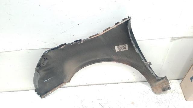7841X2 Aleta delantera derecha  en stock Granada
