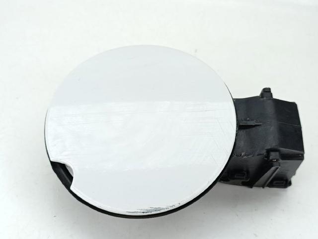 Tapa exterior de tanque combustible Renault Clio IV (2012-2021)
