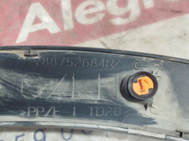 RENAULT 788752684R Extensión de la aleta trasera izquierda  comprar en Murcia