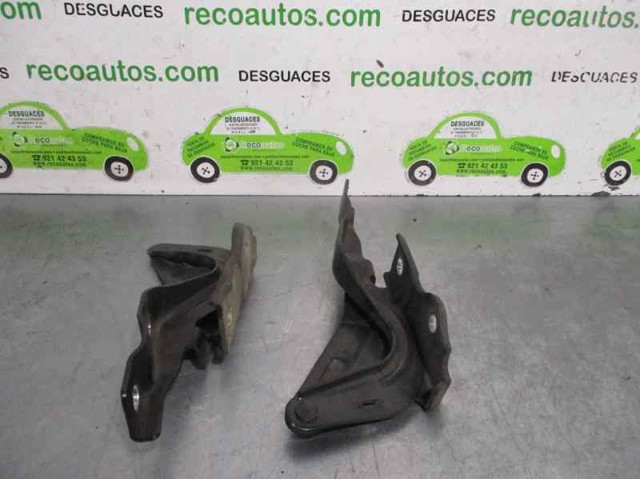 Bisagra de capot derecha 791202B000 Hyundai/Kia