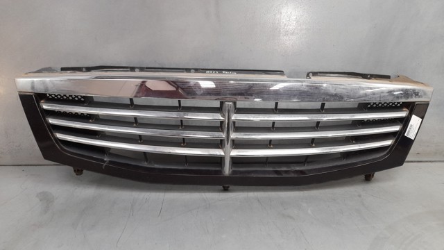 Rejilla Rexton  SUV (2002-2006) original desde 87,12 €