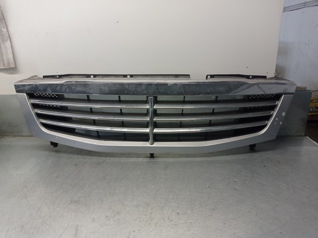Comprar Rejilla frontal Rexton  RJ
