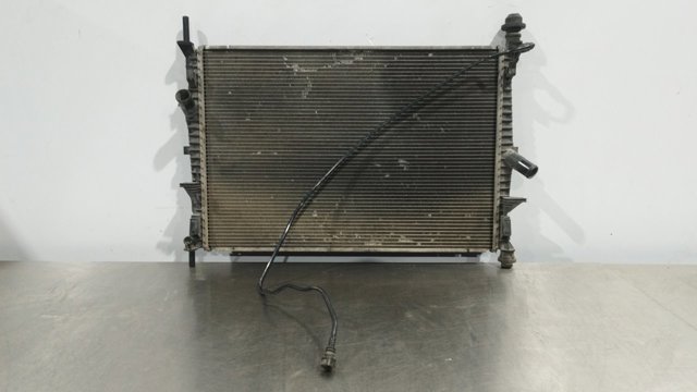 7C118005AB Radiador de refrigeración del motor  disponible Utrera