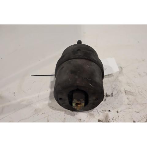 Soporte de motor derecho 7D0199132A VAG