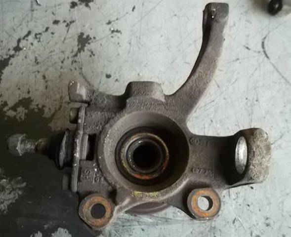 VAG 7D0407257A Mangueta delantera izquierda comprar Barcelona