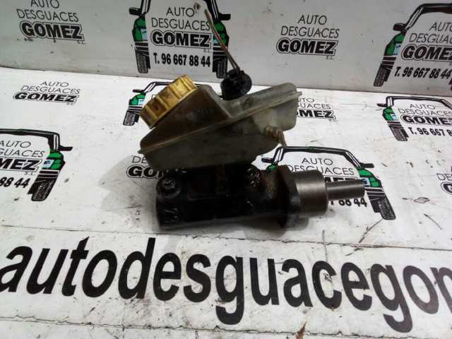 Cilindro maestro de frenos 7D0611303A VAG