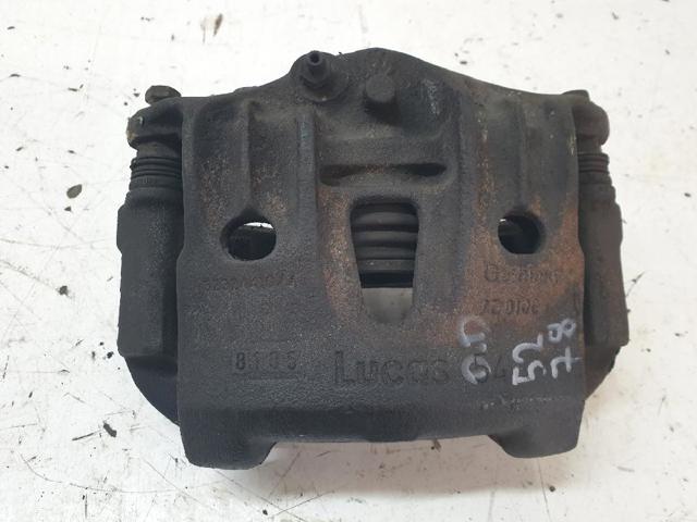 VAG 7D0615124D Pinza de freno delantera derecha  en stock Terrassa