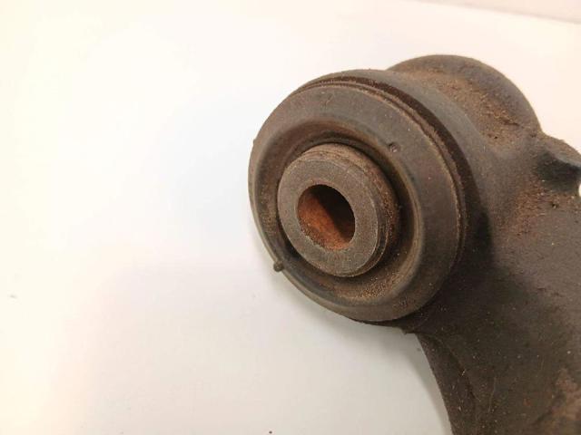 VAG 7E0407152B Brazo inferior derecho de la suspensión delantera  comprar en Albacete
