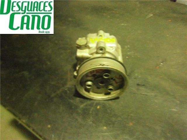 7E0422154E VAG Bomba de dirección asistida  disponible Alicante